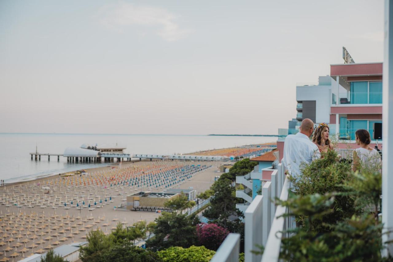 Diva Hotel Lignano - Adults Only Lignano Sabbiadoro Luaran gambar